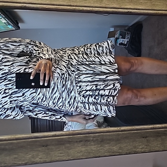 Mini Dress - Picture 6 of 10